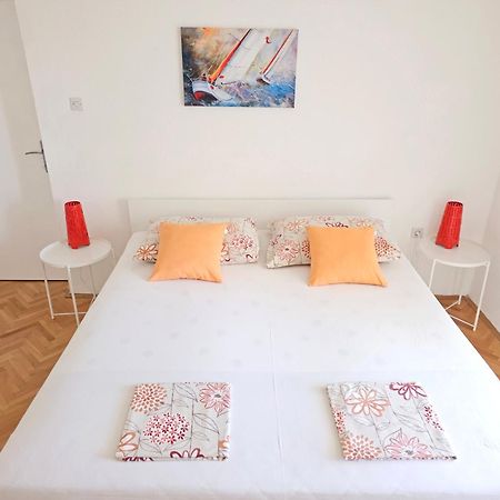 Apartments Marsela Tučepi Eksteriør bilde