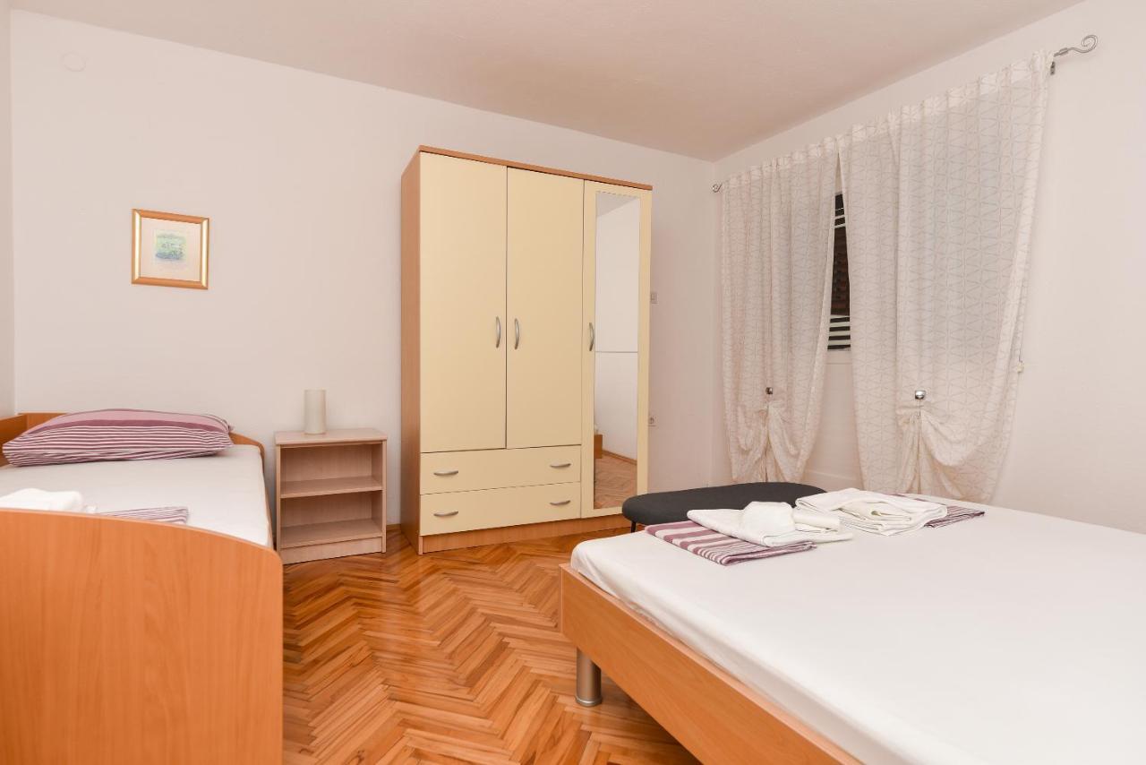 Apartments Marsela Tučepi Eksteriør bilde