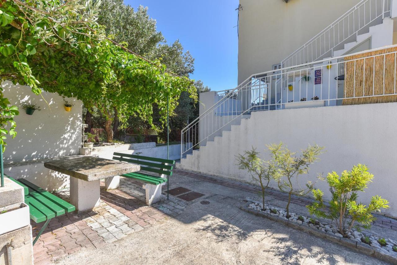 Apartments Marsela Tučepi Eksteriør bilde