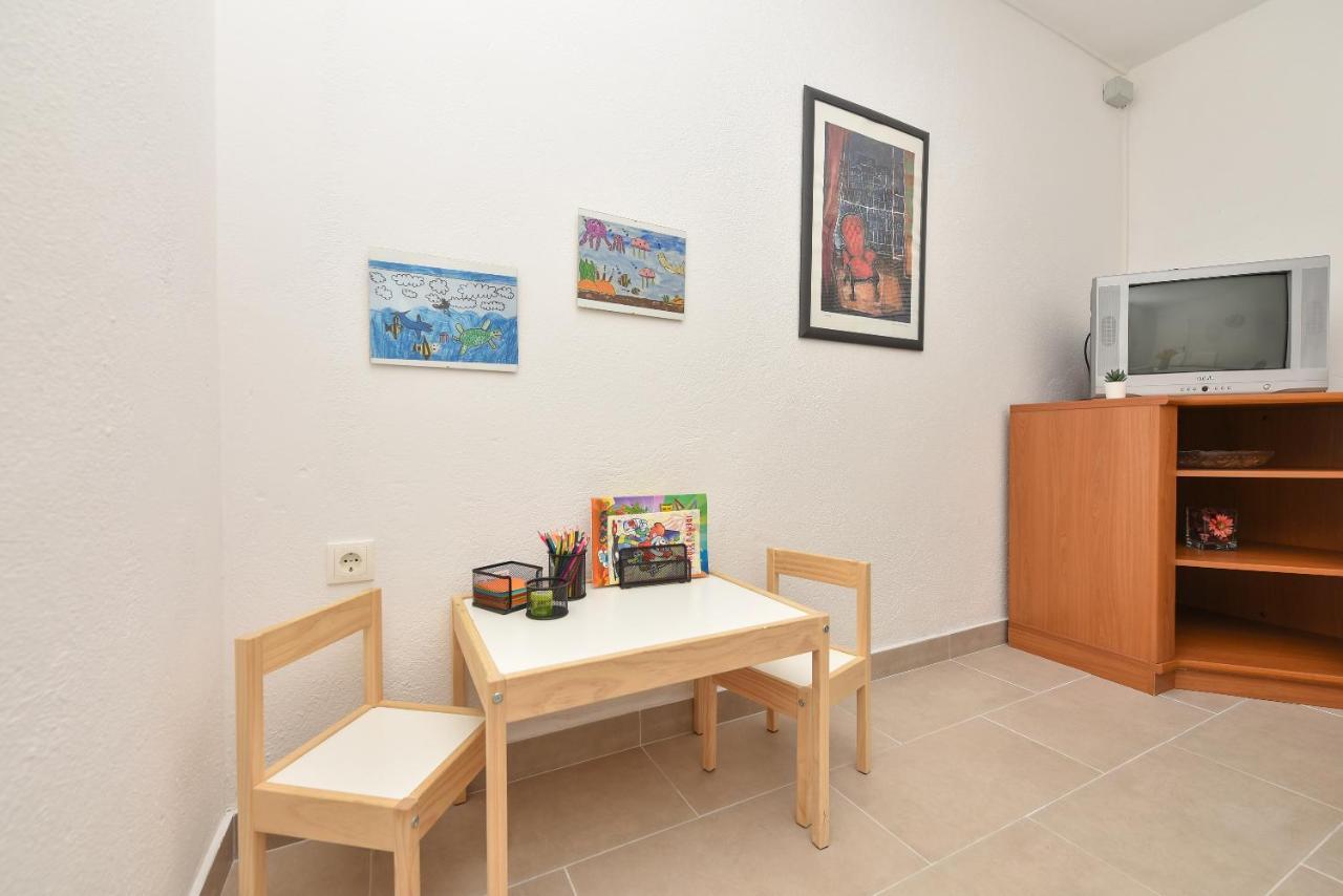 Apartments Marsela Tučepi Eksteriør bilde