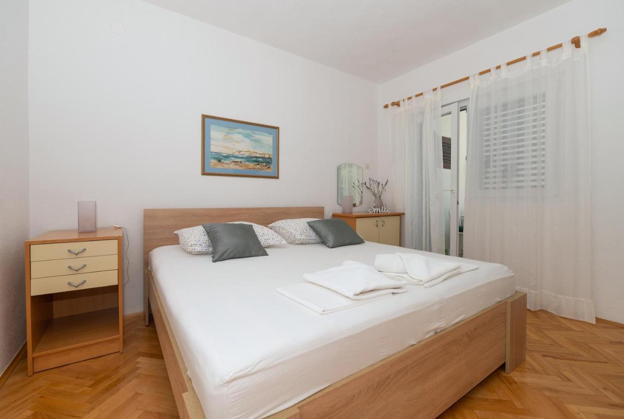 Apartments Marsela Tučepi Eksteriør bilde